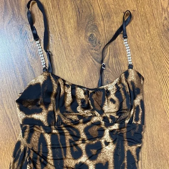 🌷 Sabora 🌷 Leopard Print Rhinestone Strap Dress - Picture 4 of 10
